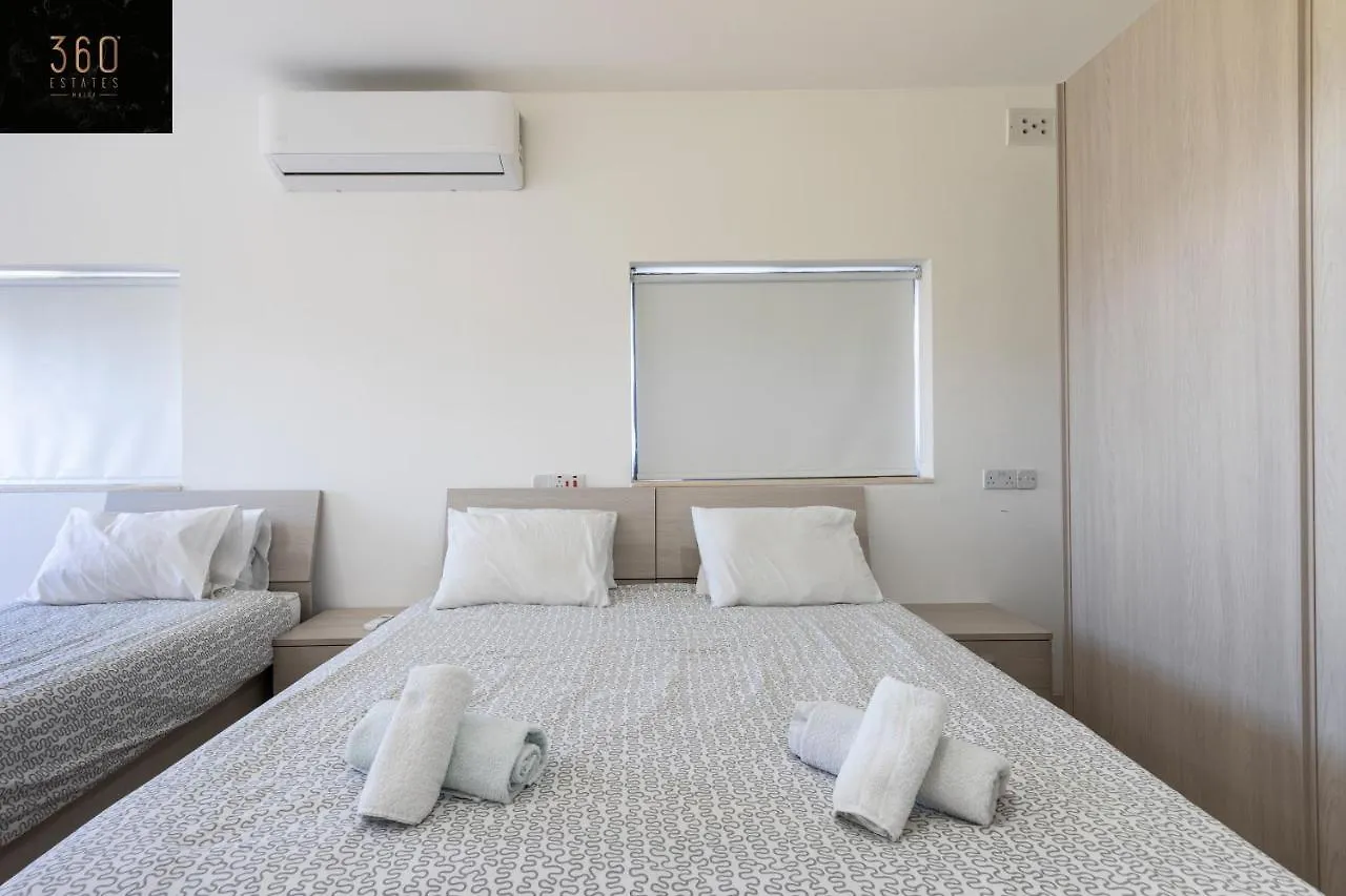 Amazing House In Sliema Central With Bbq & Parking By 360 Estates Apartment