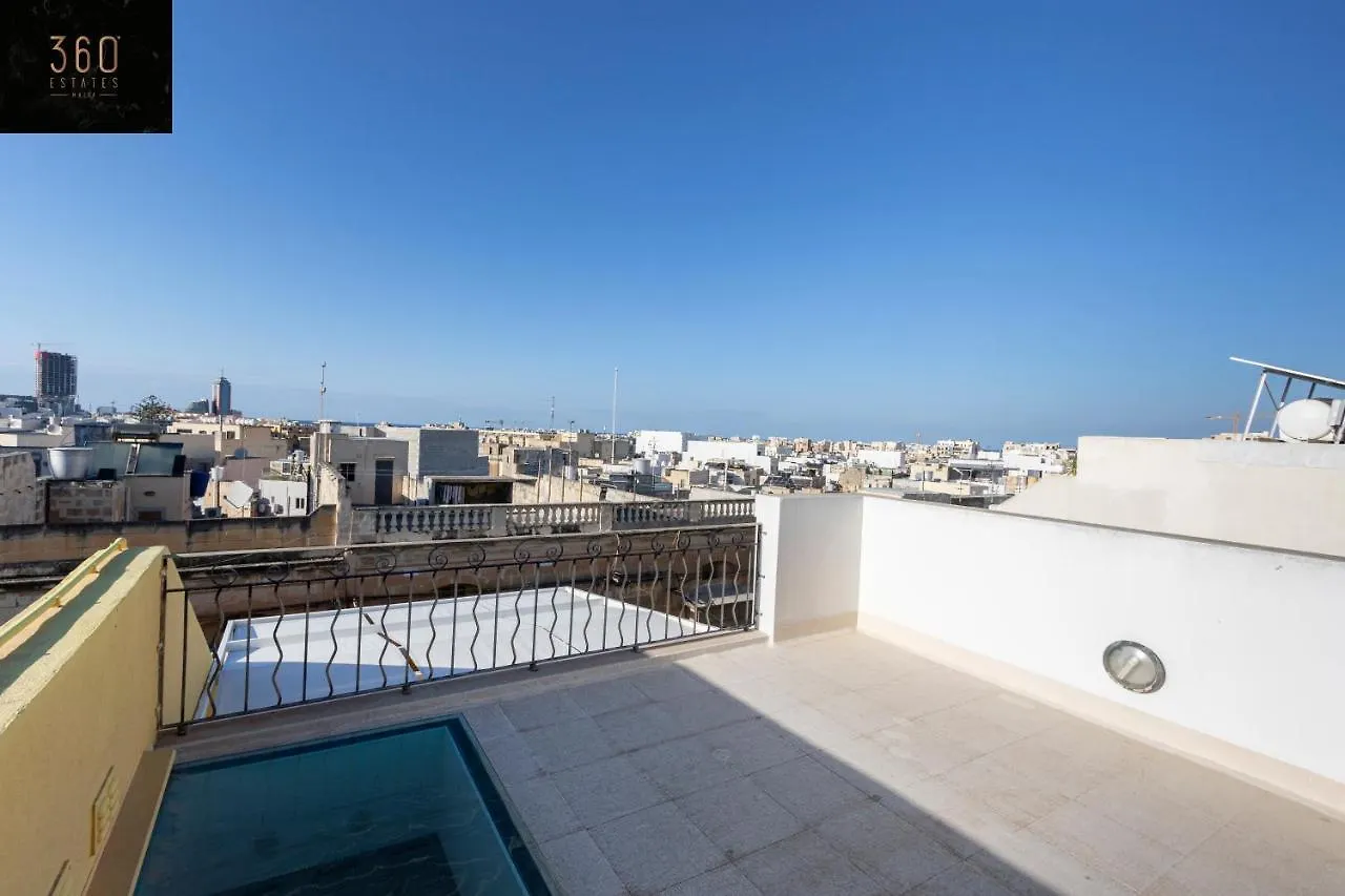 Amazing House In Sliema Central With Bbq & Parking By 360 Estates 0*,  Malta